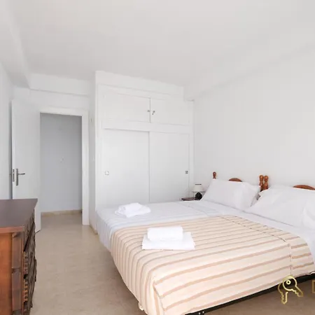 Appartement Con Piscina En La Primera Linea De Playa De Fuengirola