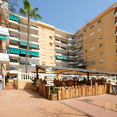 Appartement Con Piscina En La Primera Linea De Playa De *