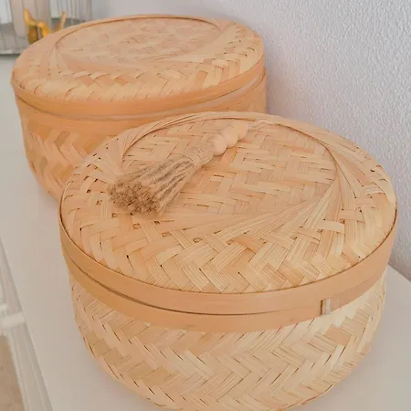 Con Piscina En La Primera Linea De Playa De Appartement Fuengirola